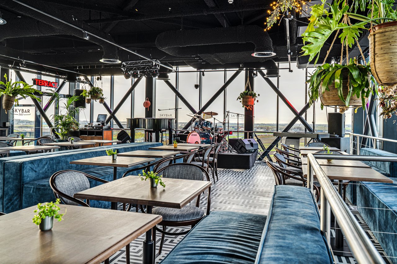 SKYBAR - Inside (4 van 9) (1).jpg