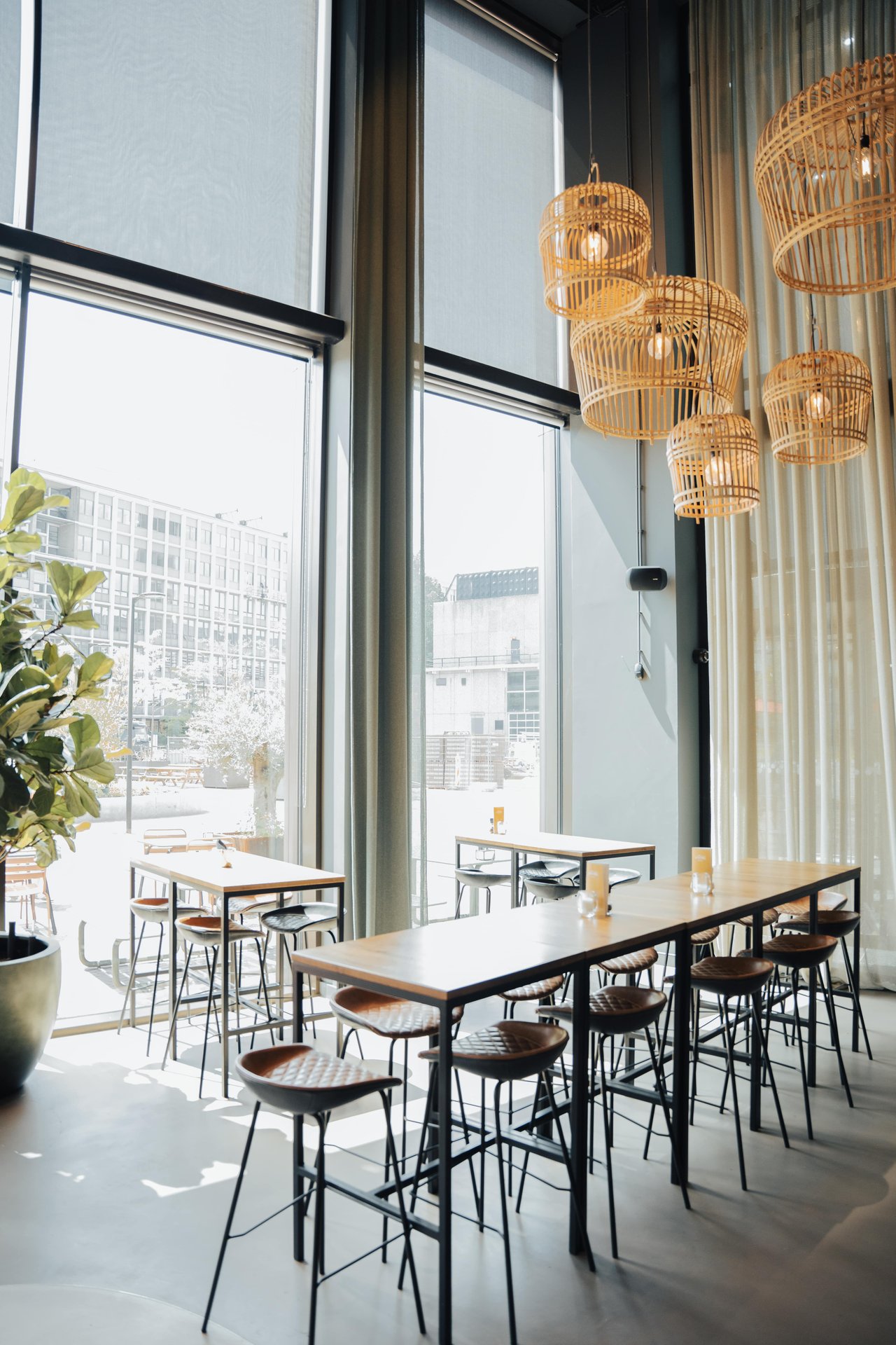 Grand Café LIVING | Borrelhoek 3