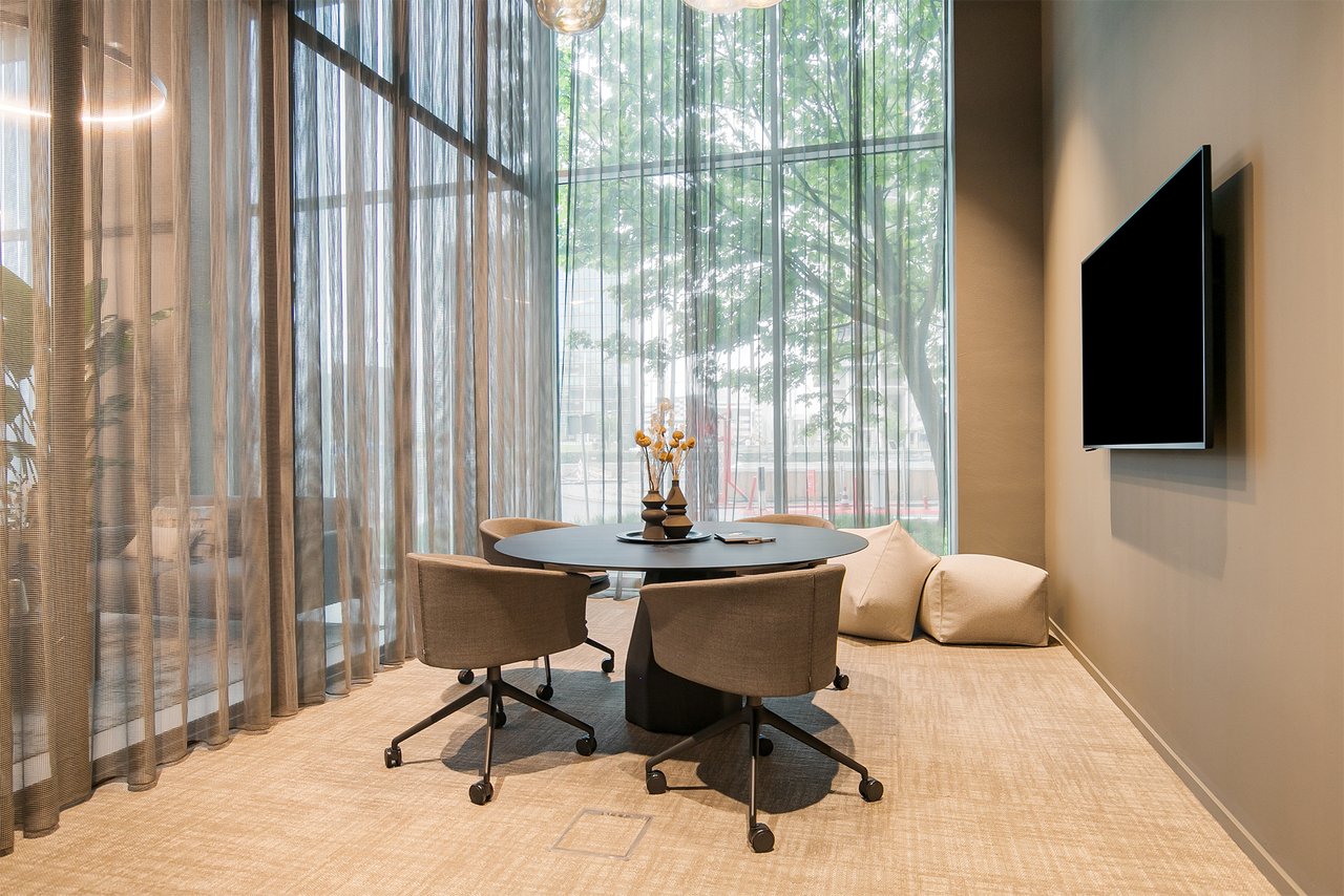 23. Vergaderzaal COMFORT.jpg