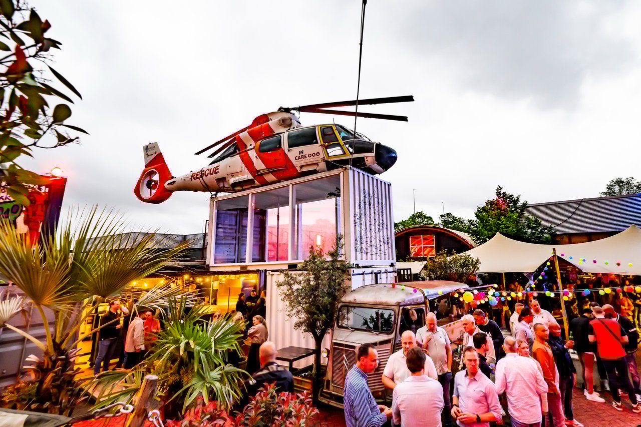 LIEF-Amsterdam-Courtyard-borrel