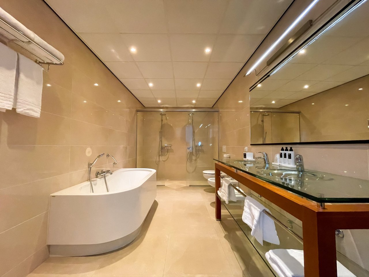 WTC---WOW-appartement---badkamer---03