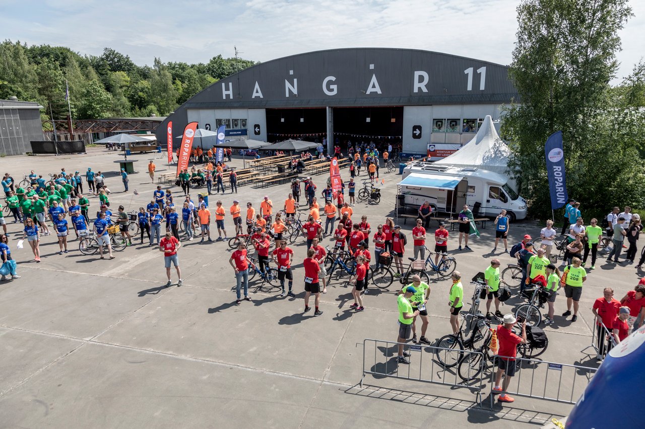 Roparun 2022 - Oostkamp - Hangar 11 - Start (4).jpeg