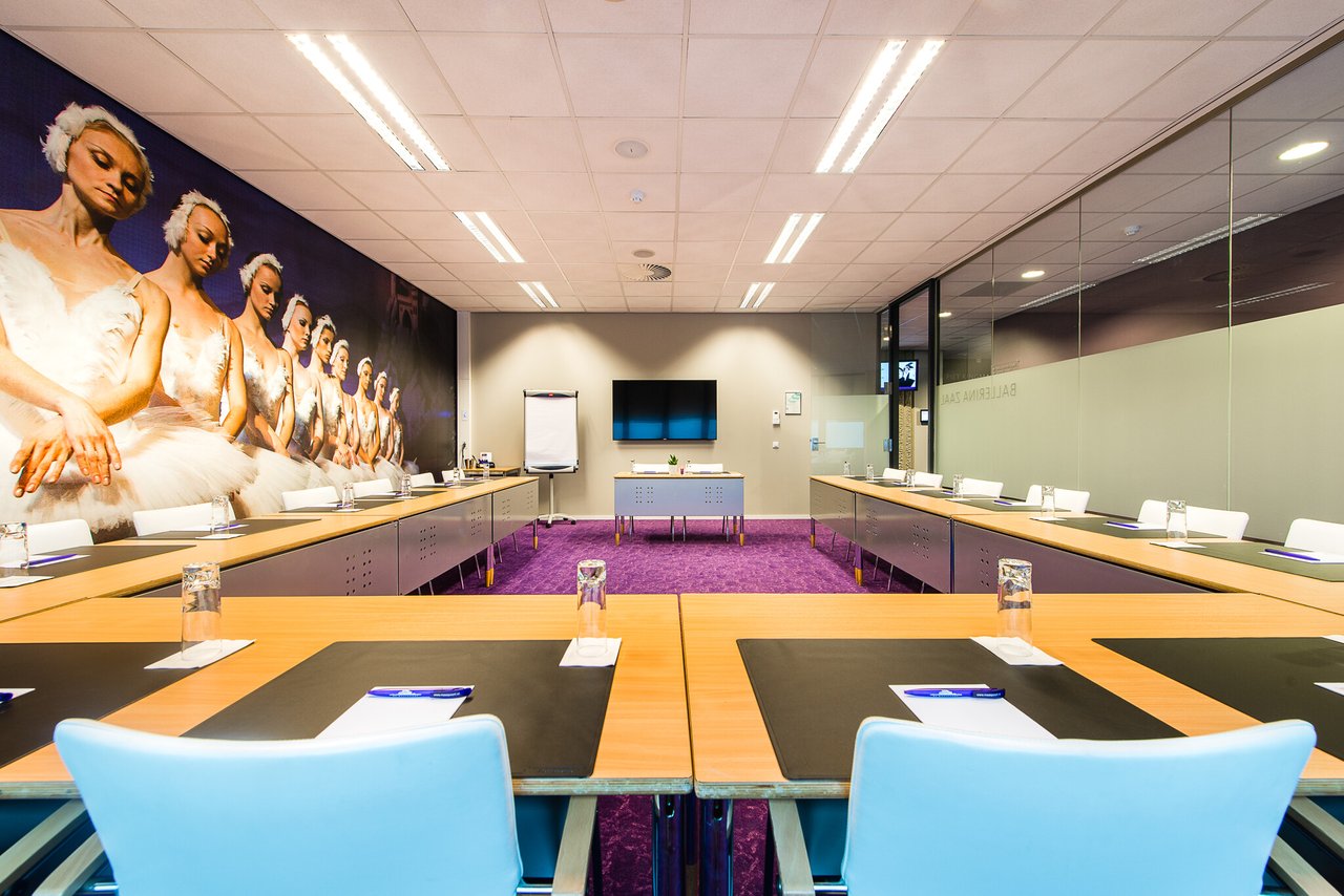 Ballerina-zaal-groot--7-