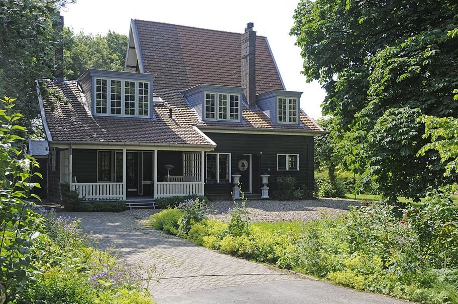 Groene huis met stijlkamer