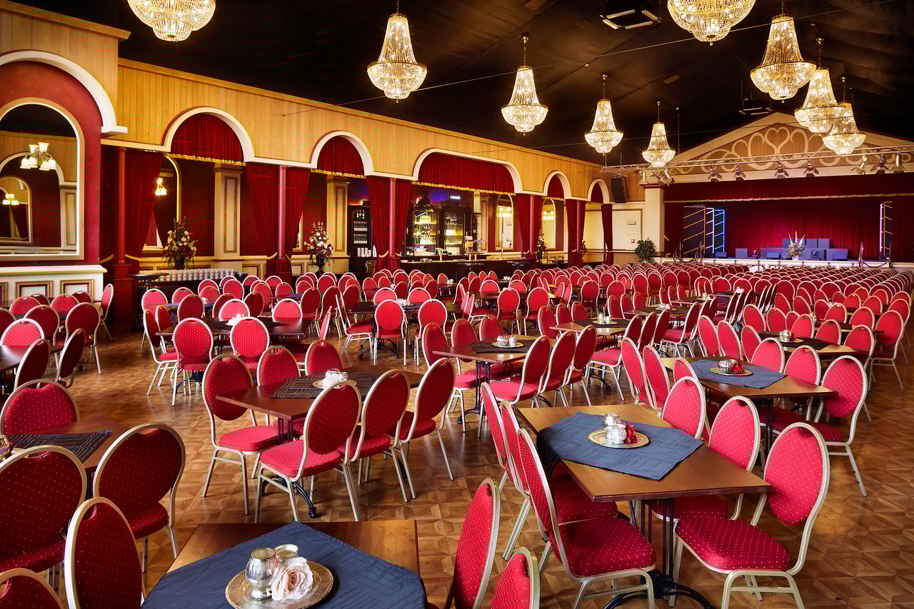 Music Hall - Diner
