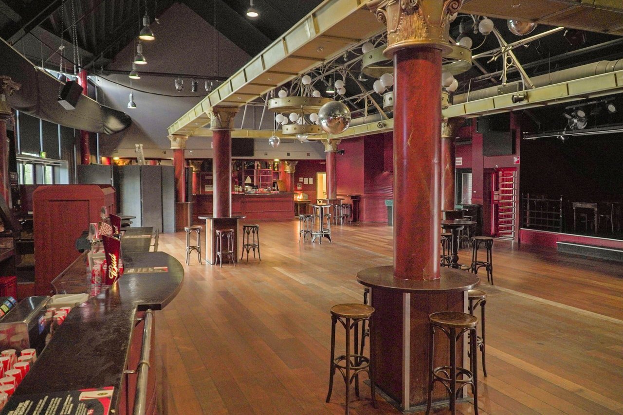 Bunnikside - Ballroom 1.jpg