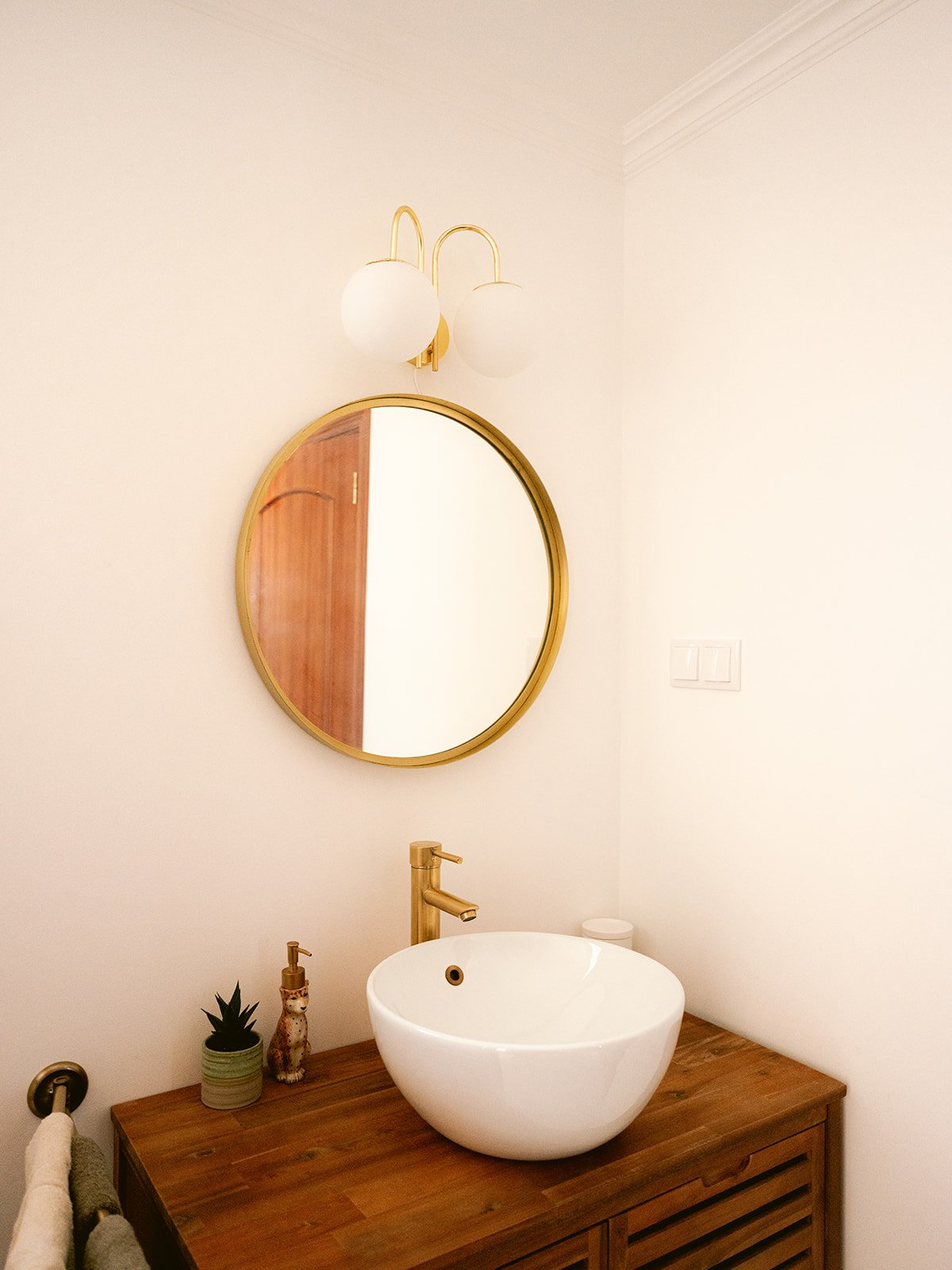 Badkamer Quarto Vinho Verde (1)