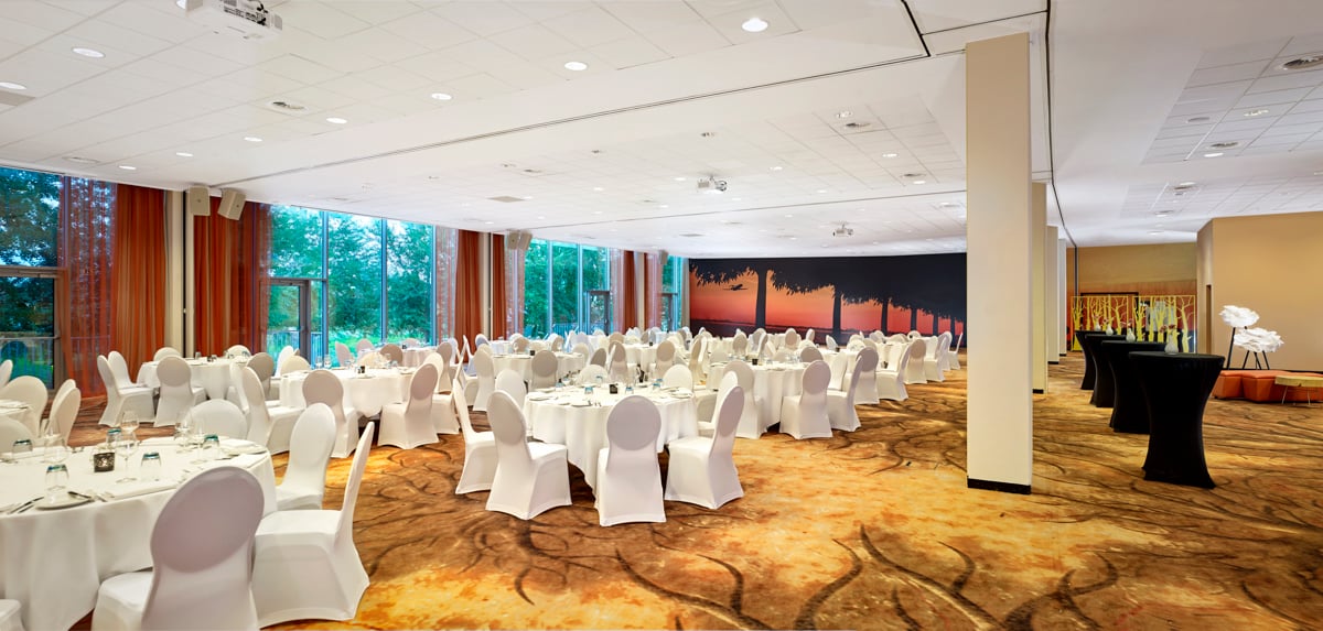 Polder Meeting Rooms 1 + 2 + 3 in a Dinner Arrangement