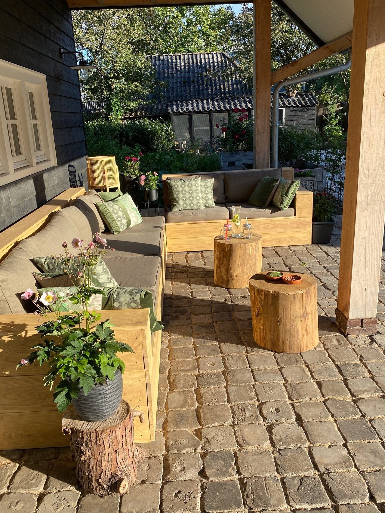 Veranda / buitenruimte KIEM