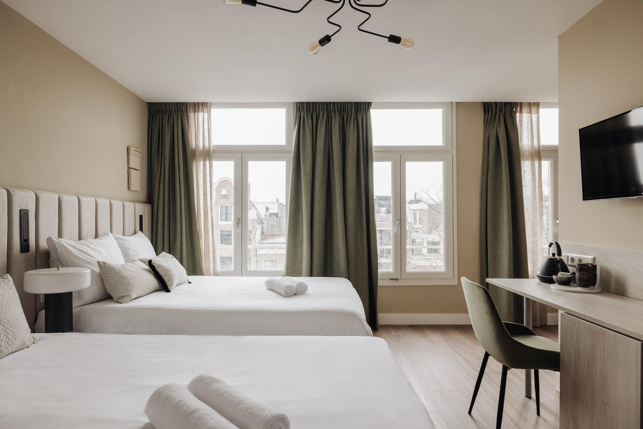 Adam Suites Hotel (10)