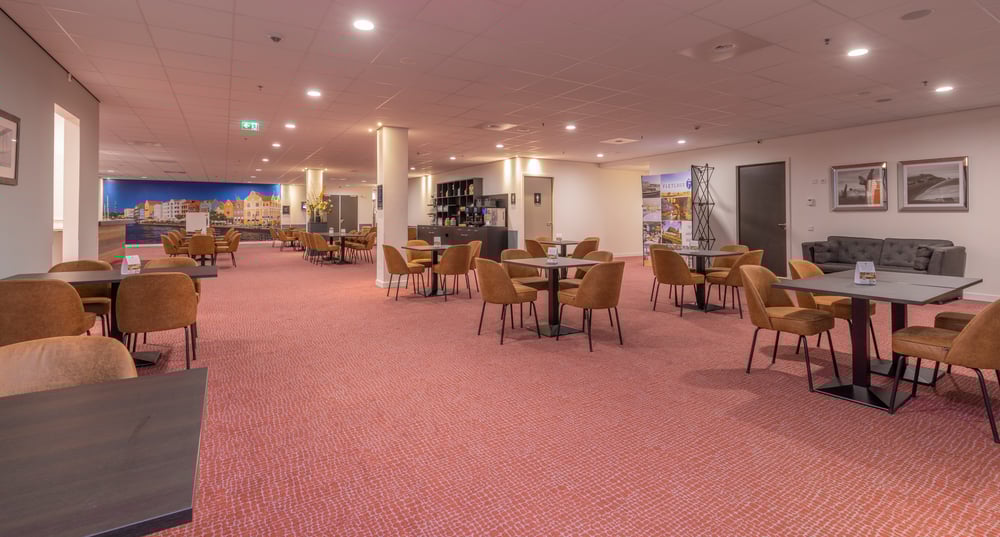 Wings-Interieur-Zalen-Foyer 1-4.png