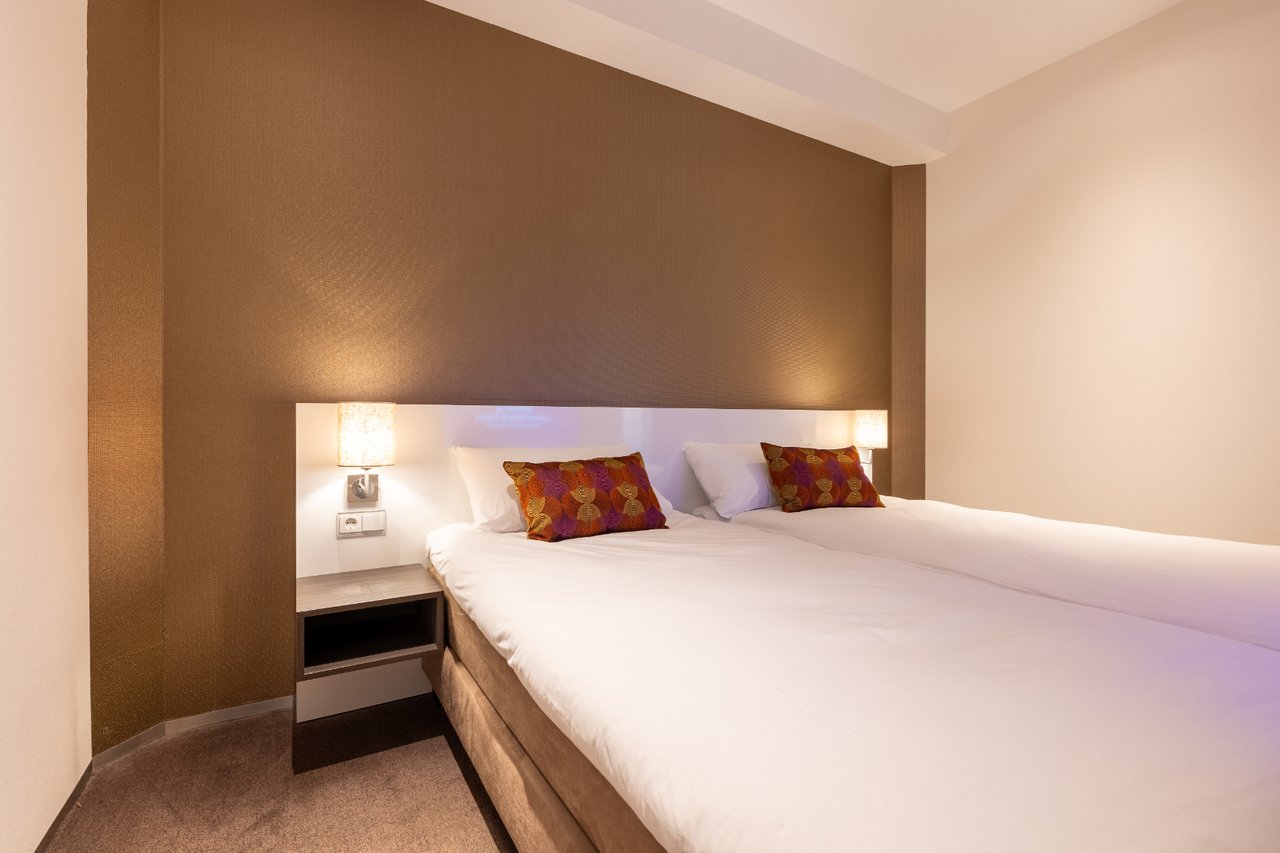 Atrium Suite - Twin.jpg
