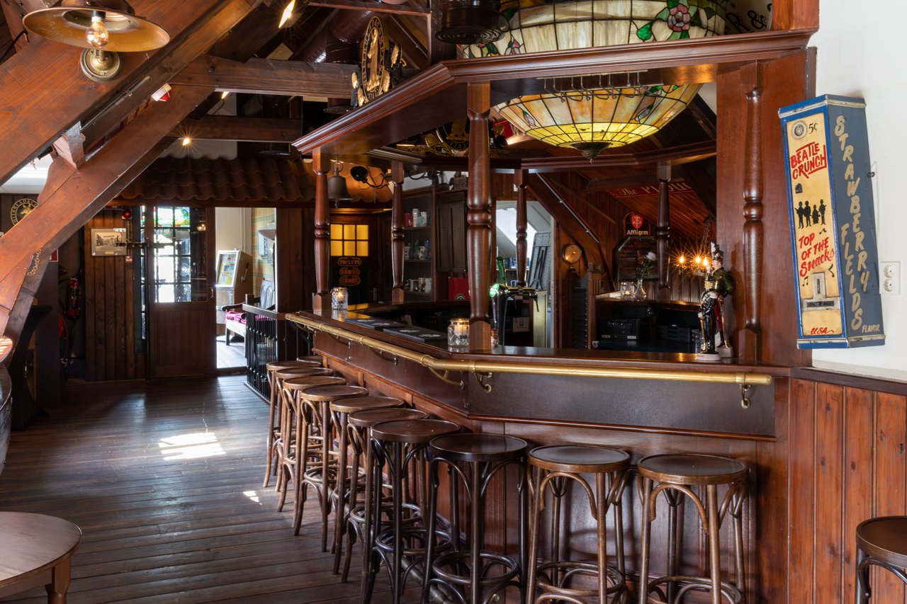 Pub (1)