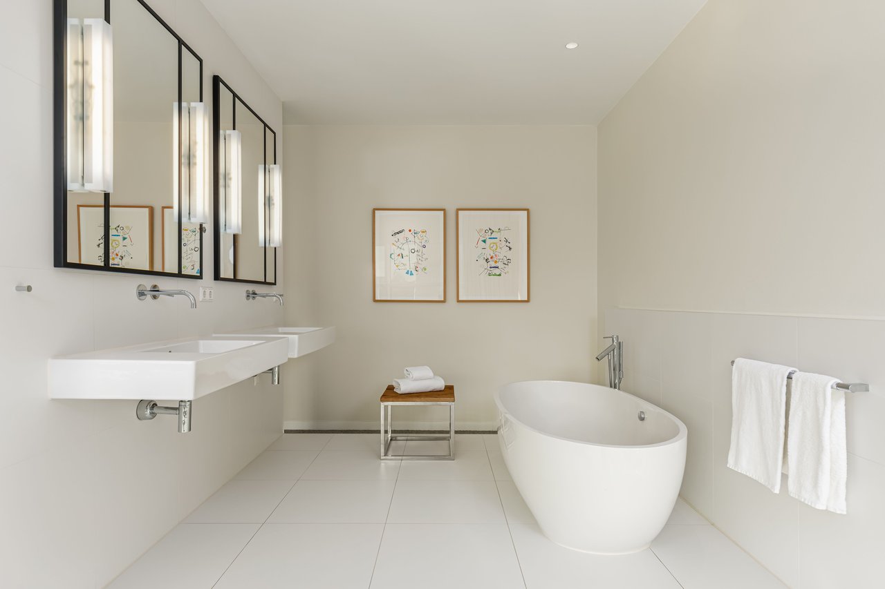King Suite (2)