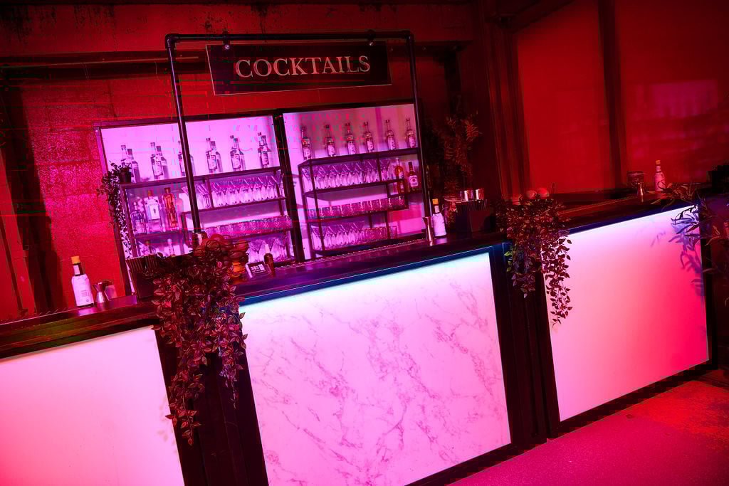 LIEF-Amsterdam-TheRed-cocktailbar