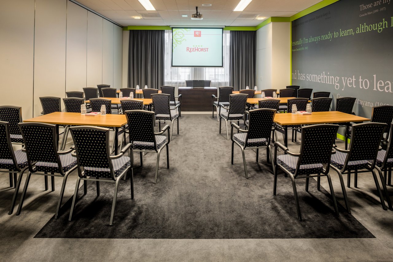 Bach zalen Cabaretopstelling