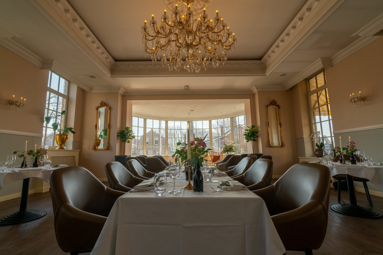 Diner opstelling De Dikke van Dale 