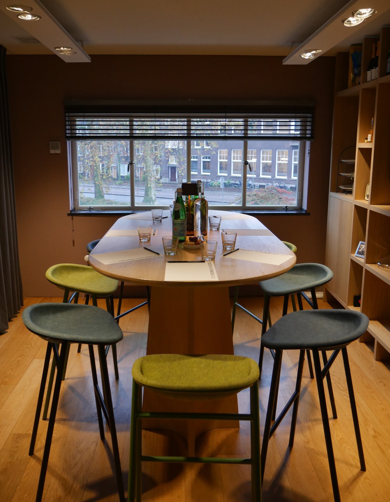 Private Dining meeting.jpg