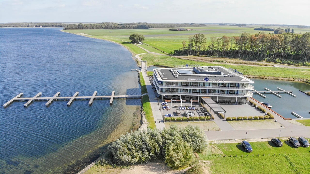 Luchtfoto Het Veerse Meer