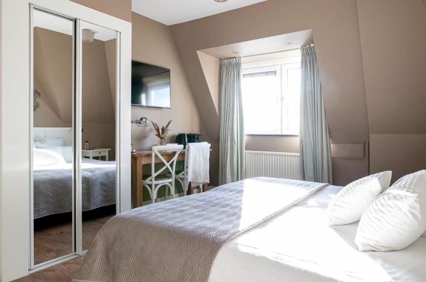 Comfort kamer achterzijde!