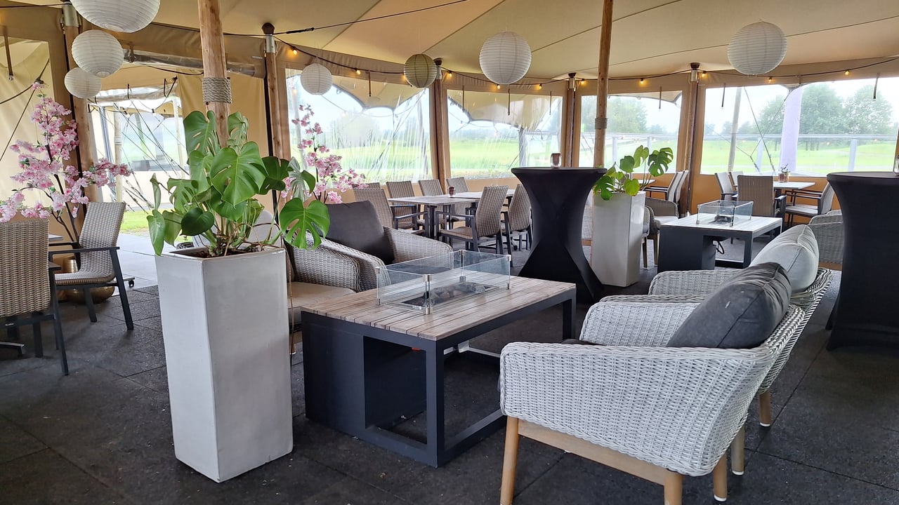 Sfeervolle, permanente stretchtent