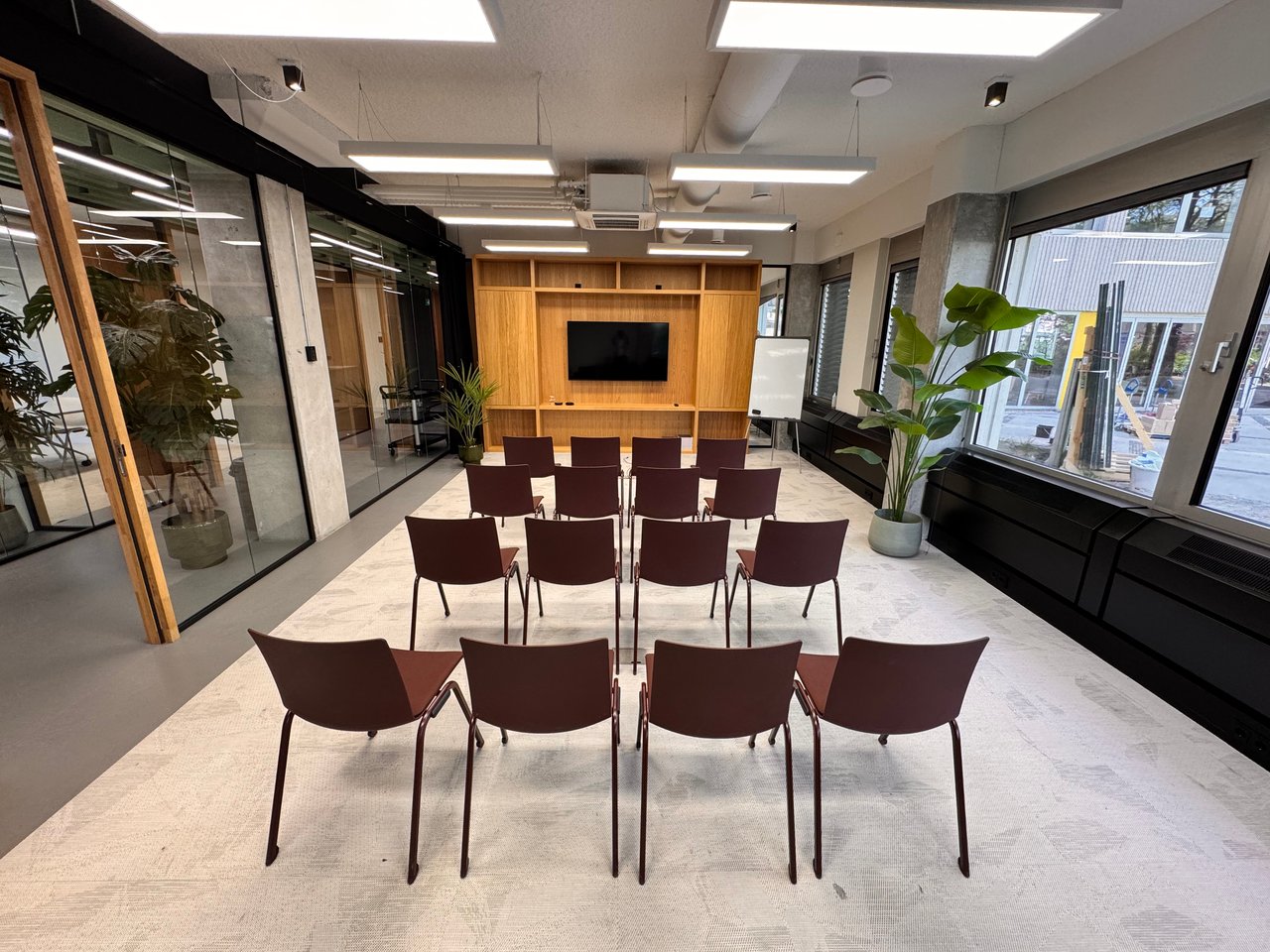 Dotslash Utrecht Boardroom B Theater opstelling klein gezelschap