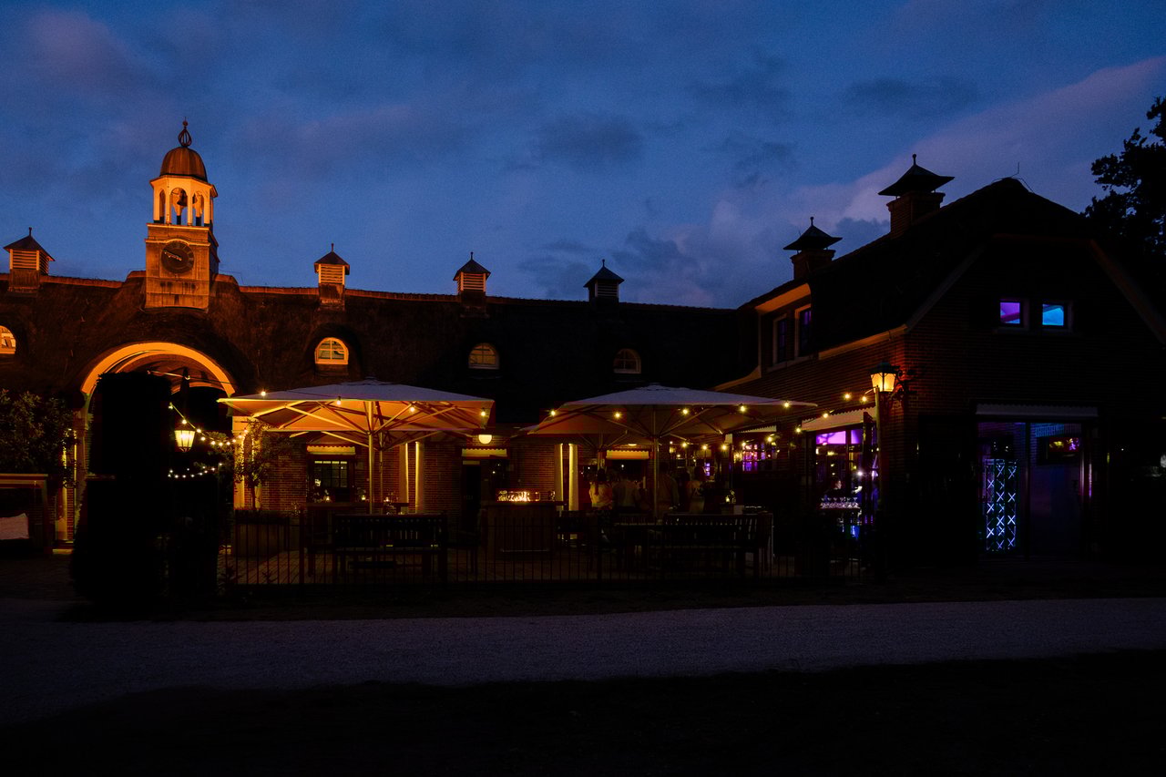 Terras Parkzicht - avond.jpg