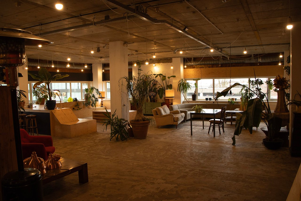 Lounge setting
