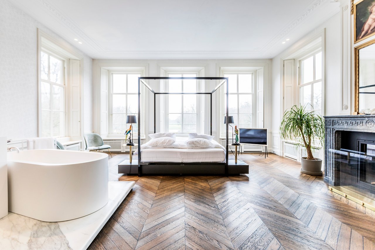 204 Grand Suite.jpg