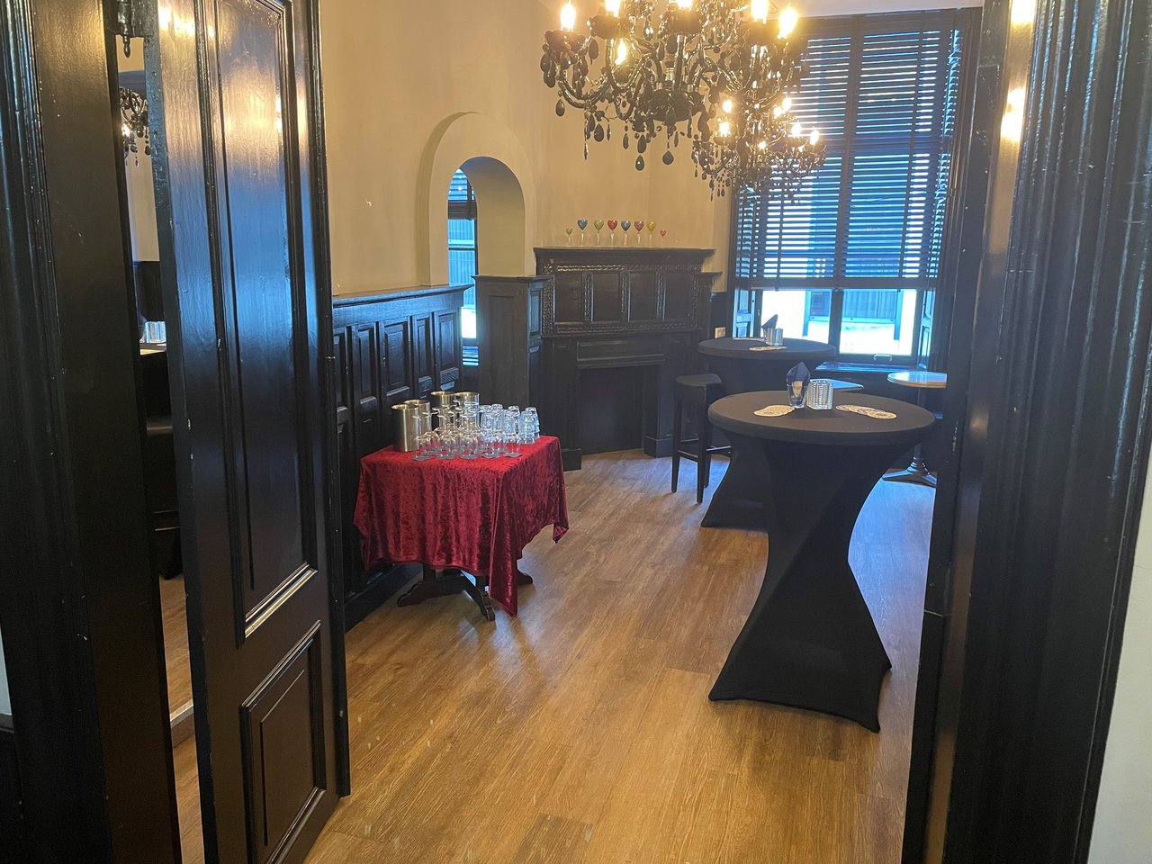 bogenzaal borrel tussenstuk.jpg