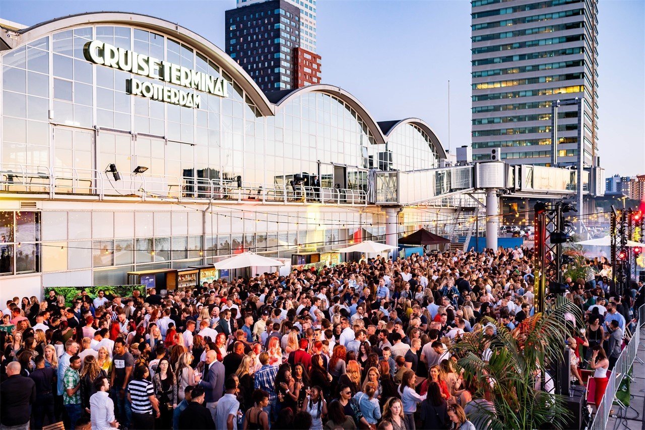 Cruise Terminal Rotterdam01.jpg