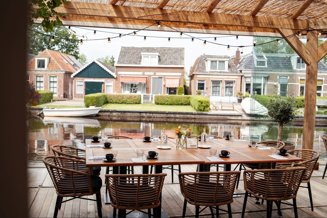 Zakelijke gelegenheden aan het water