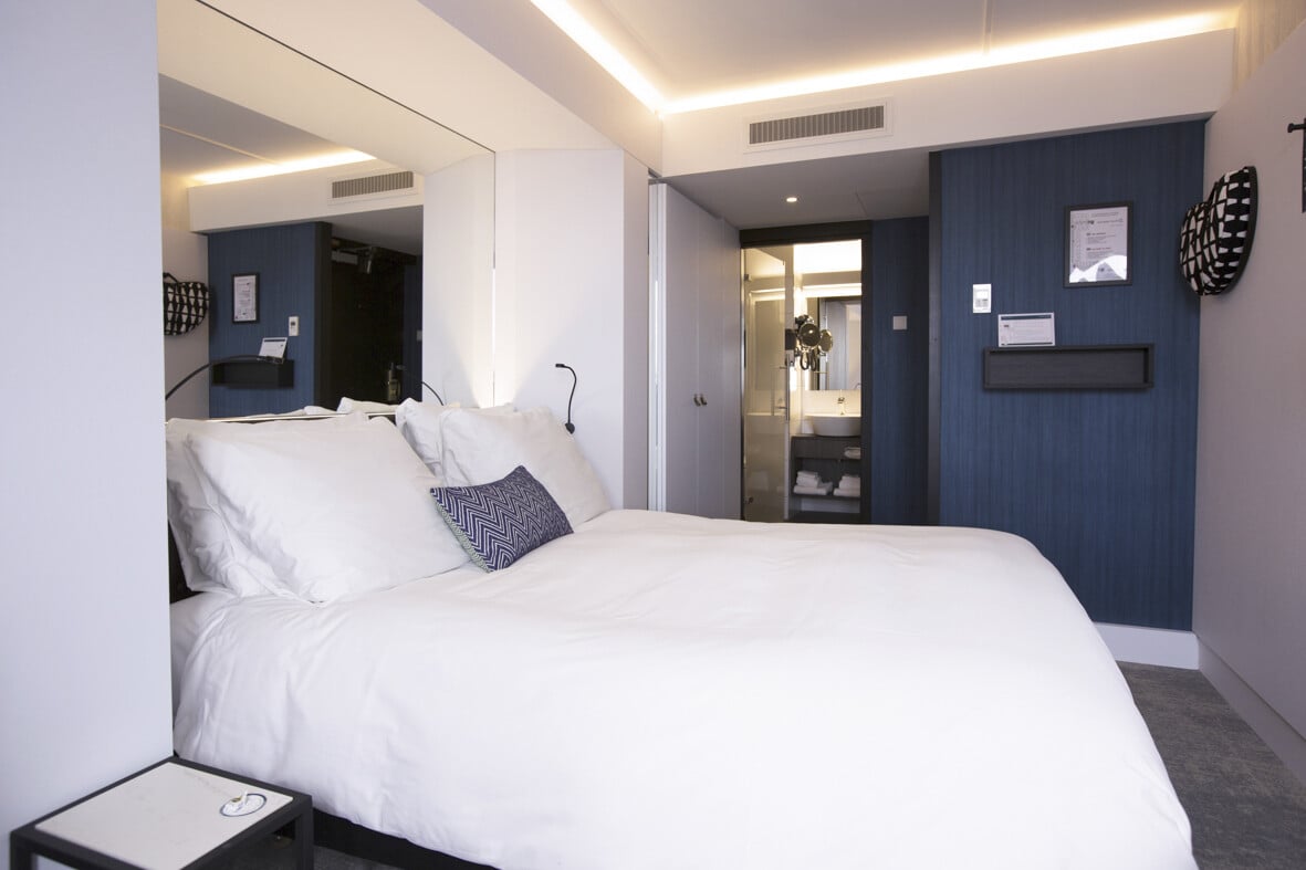 2020---Extra-Small-Queensize-kamer---Golden-Tulip-Hotel-Central-LR--2-