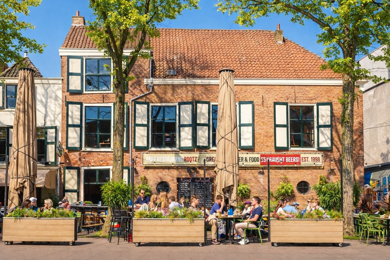 Café Restaurant Rootz | Terras 