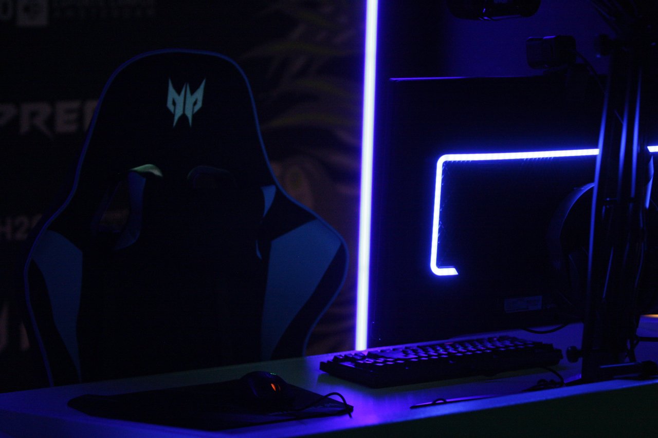 Predator streaming studio