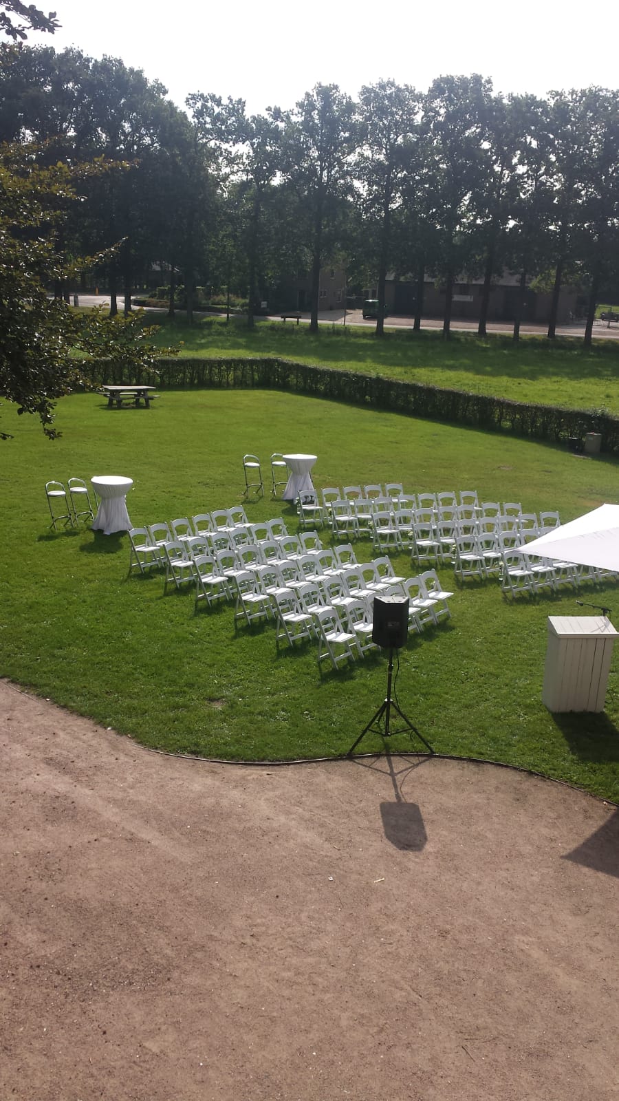 Gazon voor kasteel