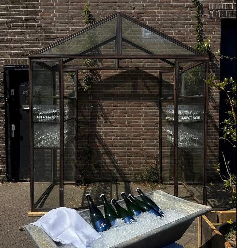 Pop up restaurant 