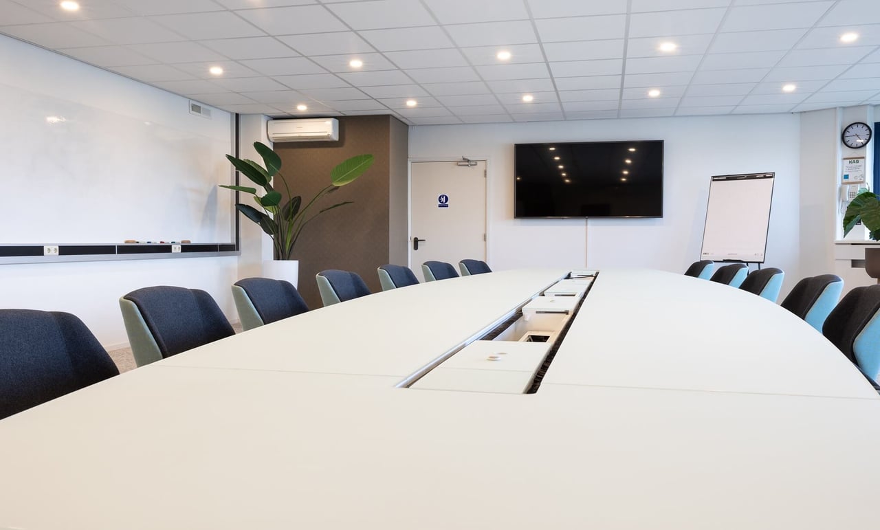 Vergaderruimte----Directiekamer-2---KAS-Woerden