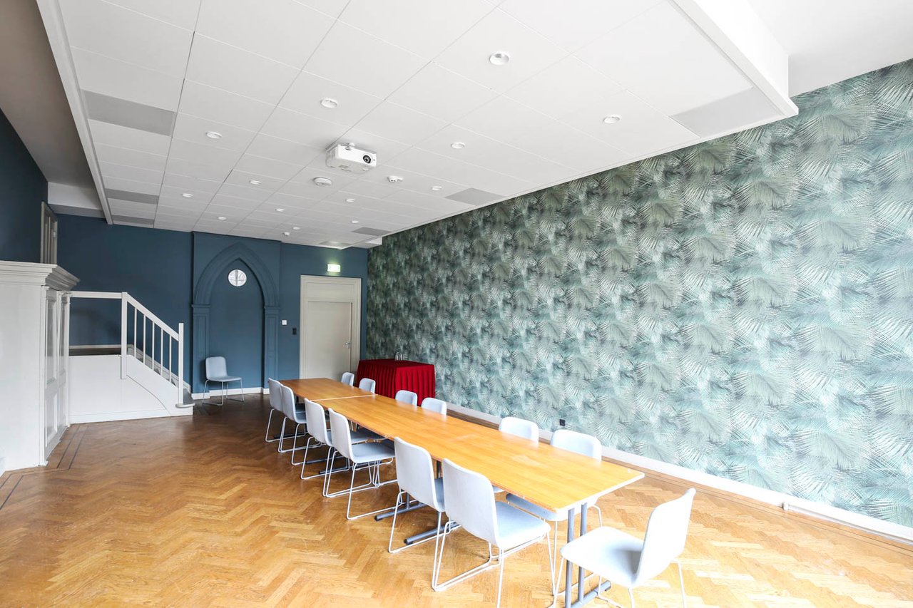 Keizerszaal 2 (oud meubilair).jpg