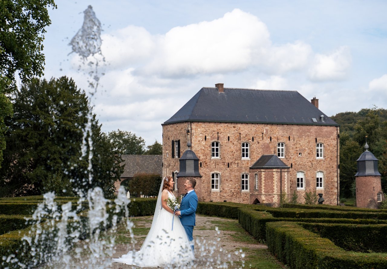 Romantische fotosessie kasteeltuin