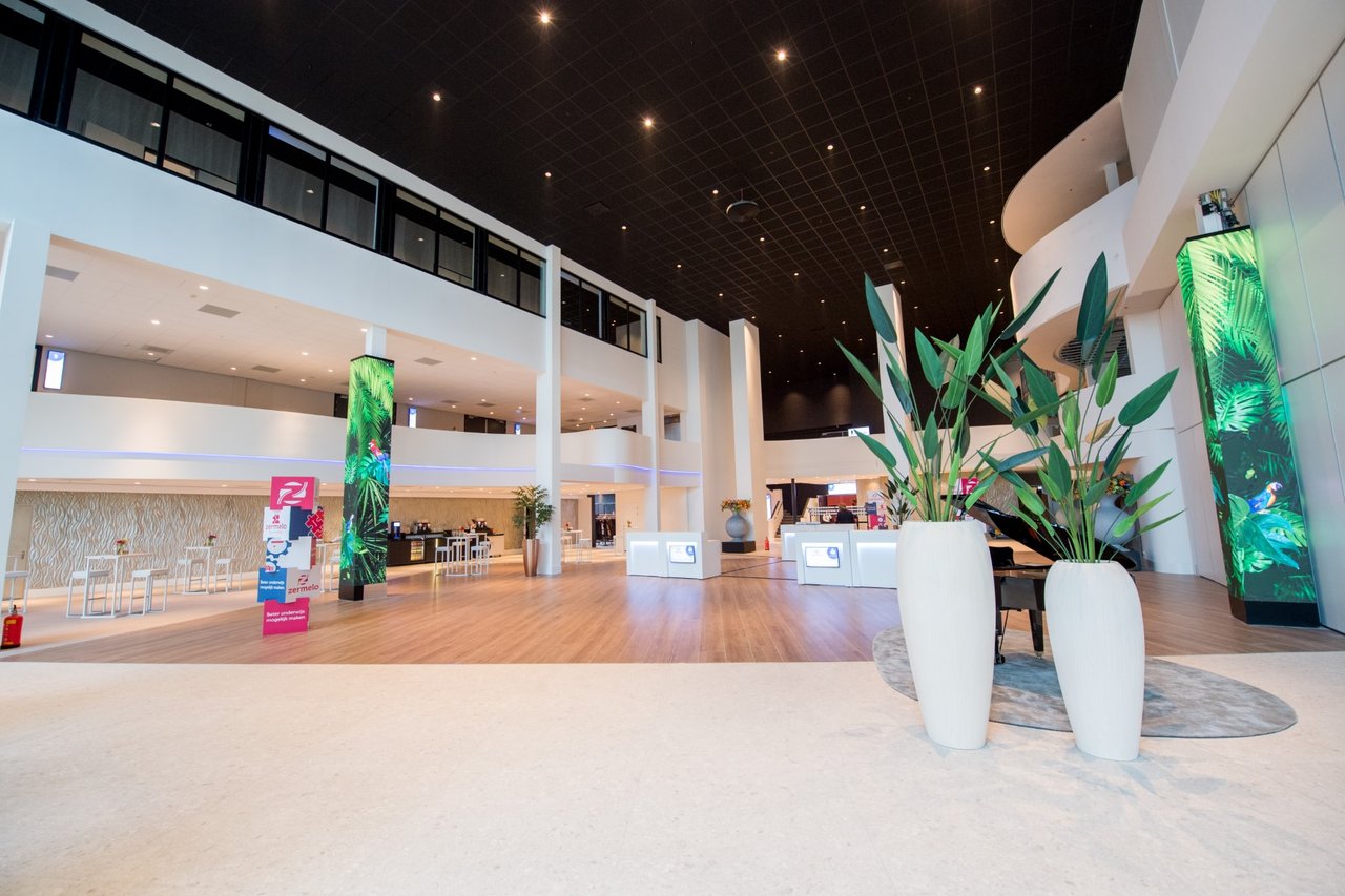 Hospitality Area 1
