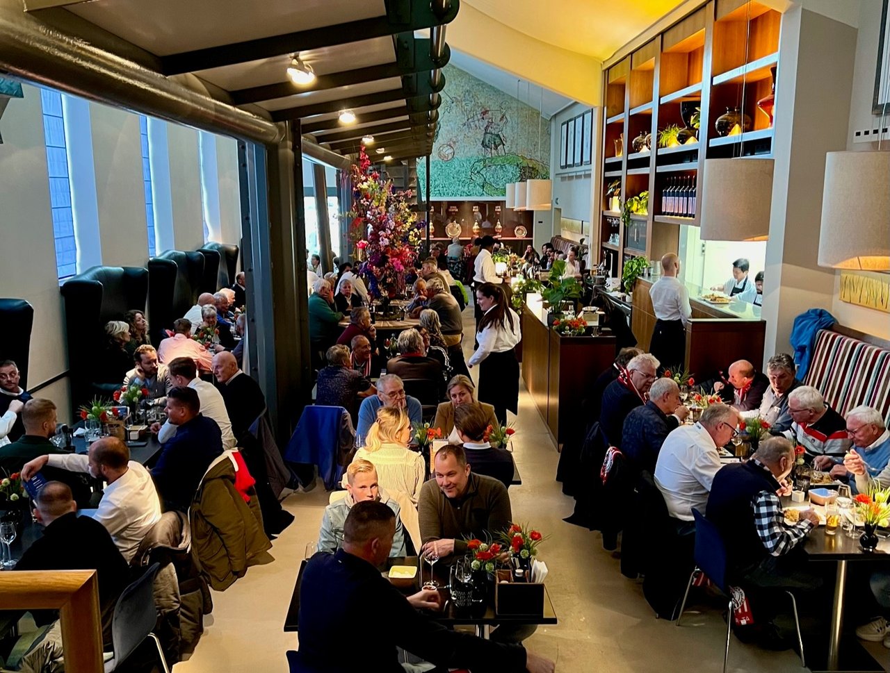 Brasserie restaurant.jpg