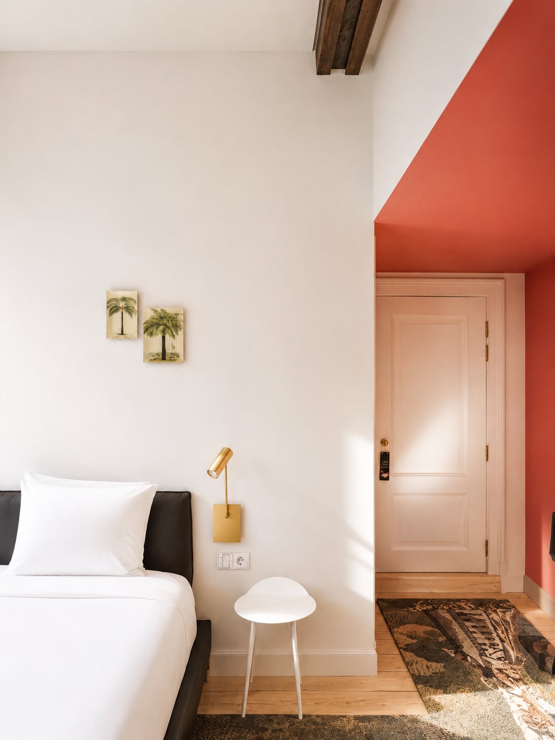 302 Small Loft (2).png