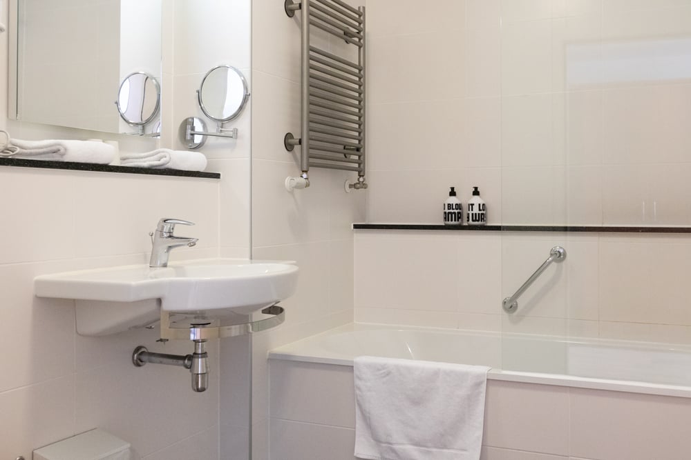 Reiskoffer Kamers-Comfort Badkamer