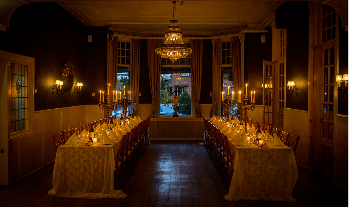 Dinertafels-savonds
