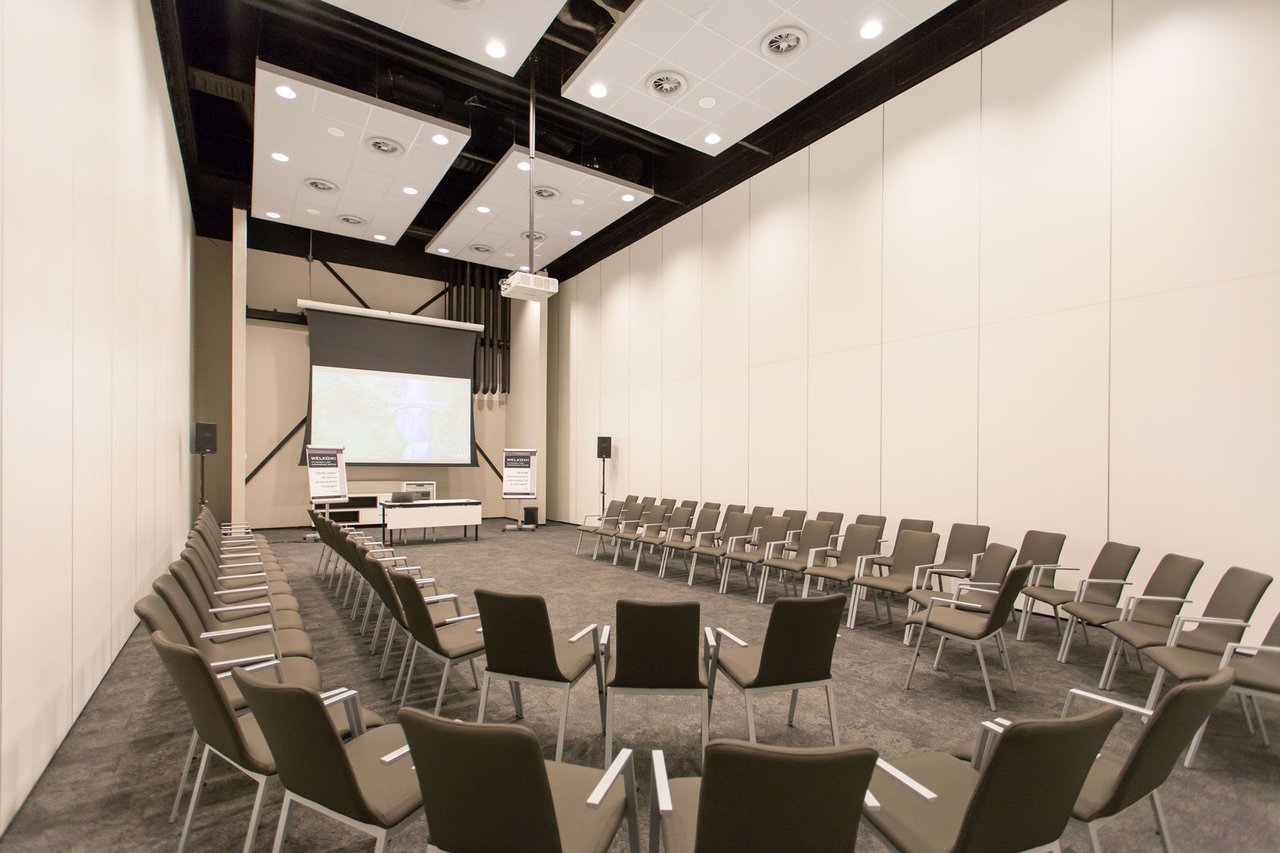 Zaal 2-medium.jpg