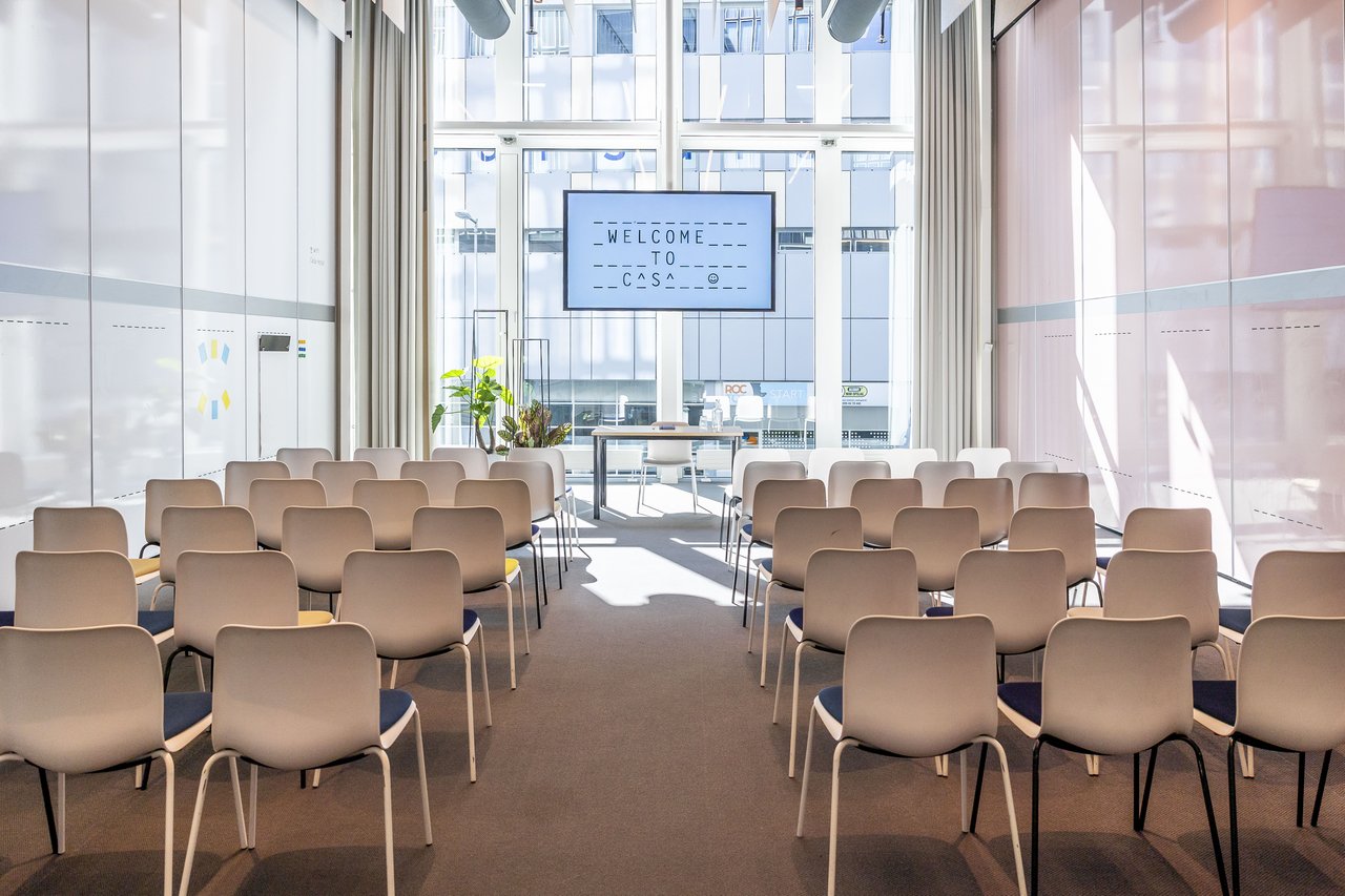 UvA 2 - conference room