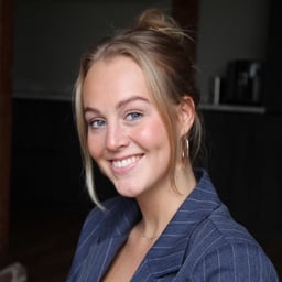 Lyn profiel.jpg (1)