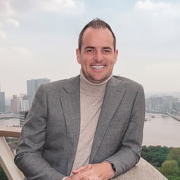 lennard linkedin.jpg