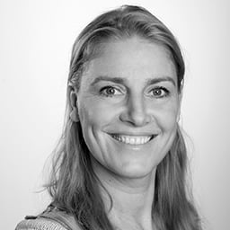 Joan Kramer - Gastvrouw vergaderlocatie geWoonboot Amsterdam-Noord